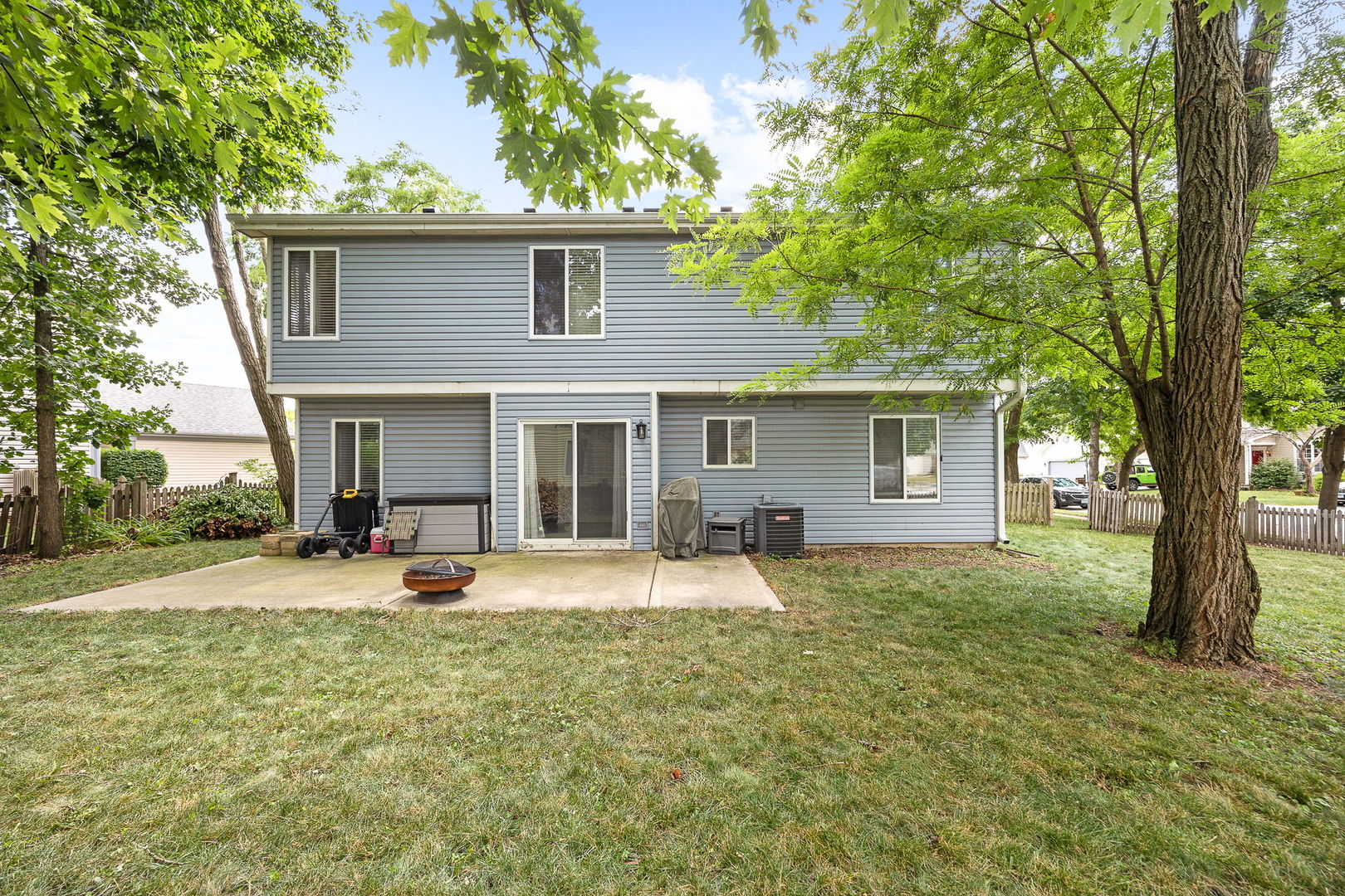 13553 S Kalamazoo Court