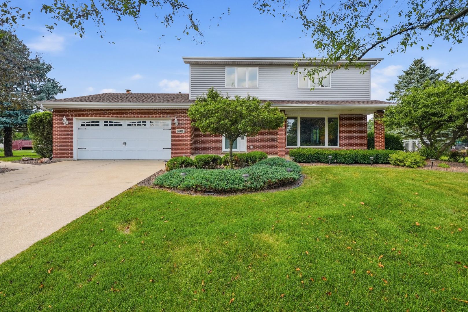 1801 Pheasant Lane