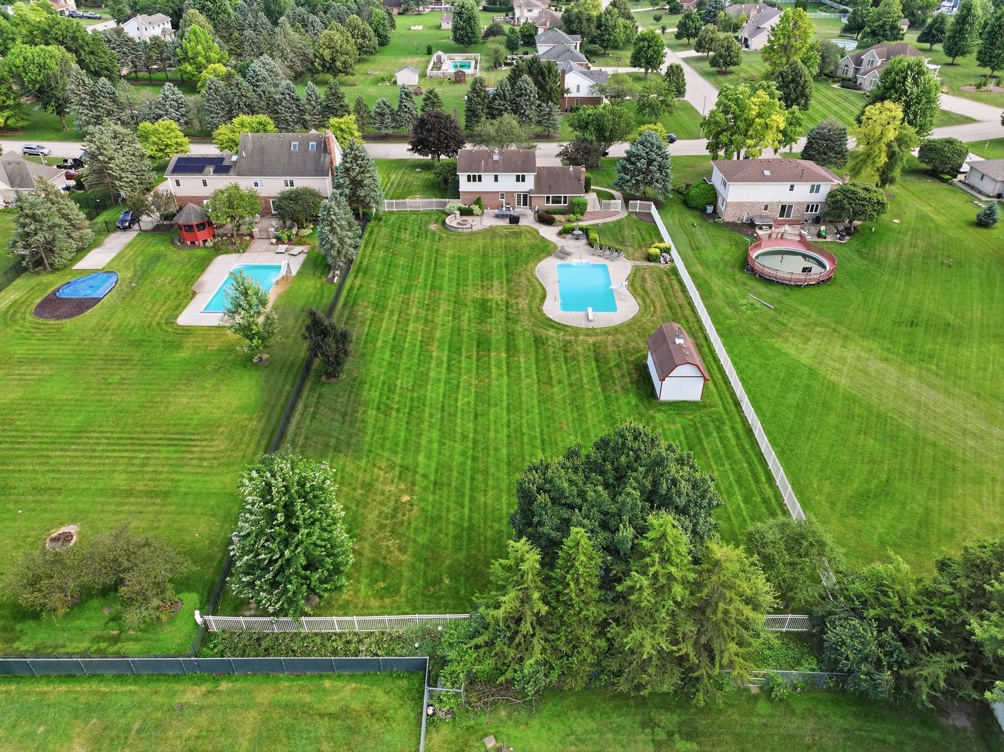 1801 Pheasant Lane