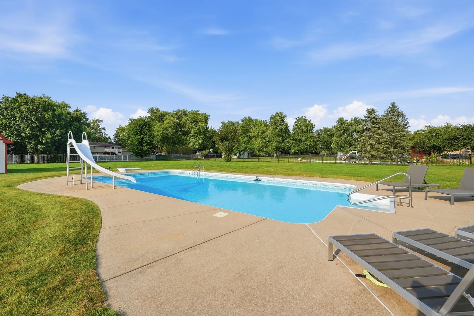 1801 Pheasant Lane