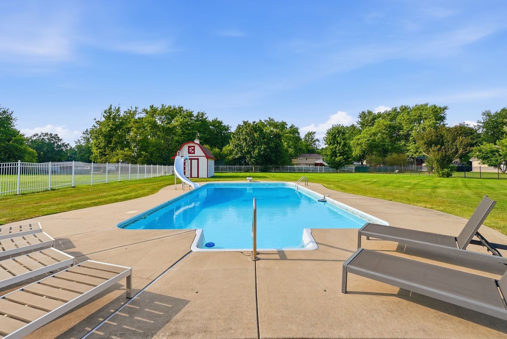 1801 Pheasant Lane