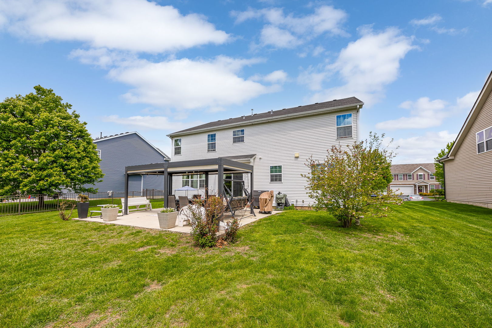 2297 Deerpath Road