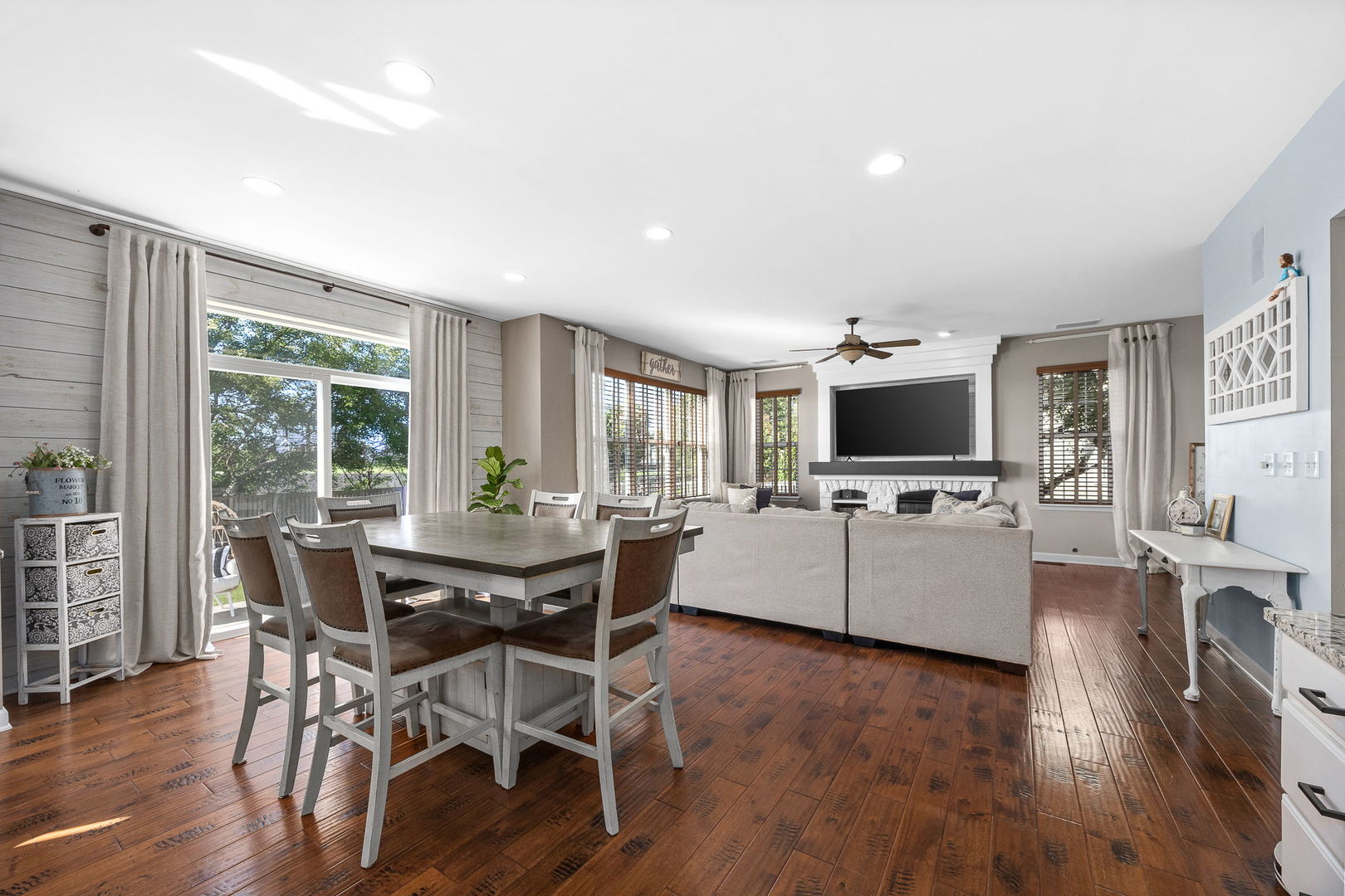 13518 Meadow Lane
