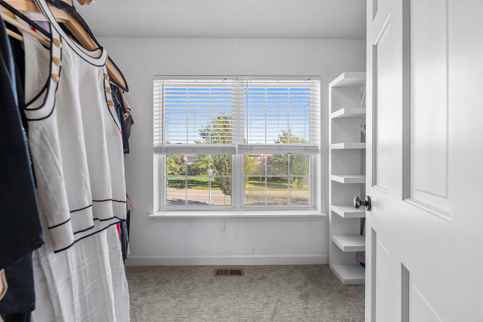 13518 Meadow Lane