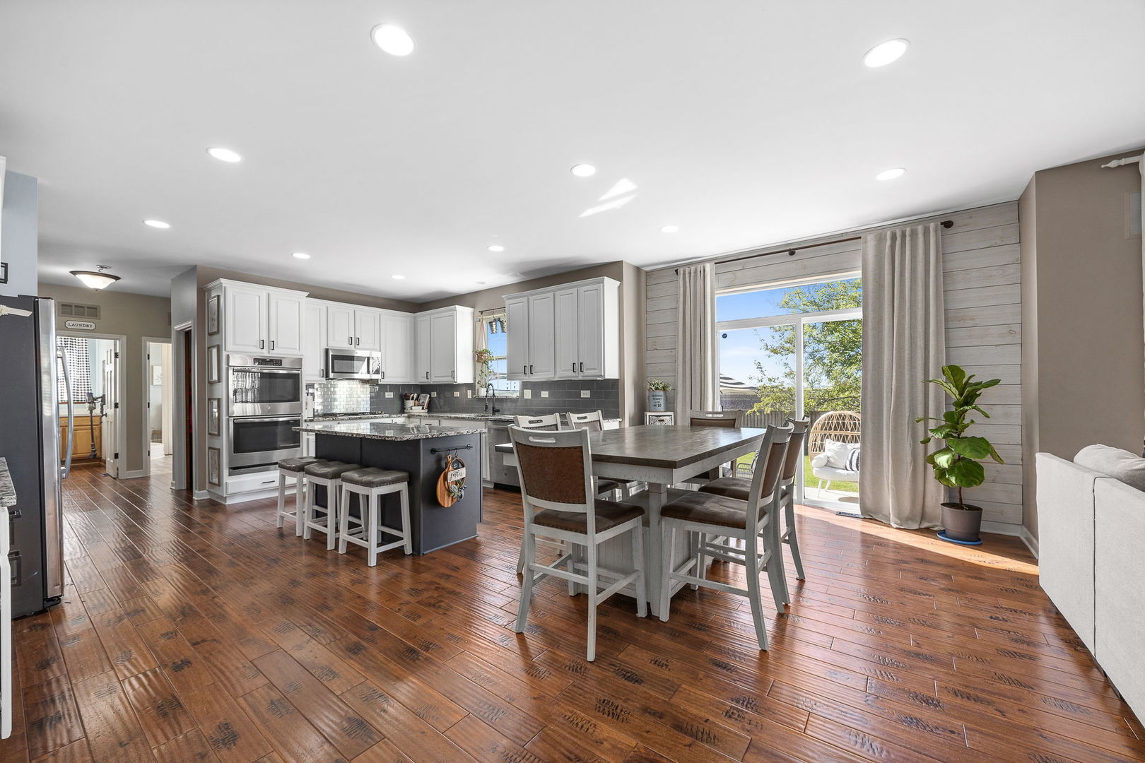 13518 Meadow Lane