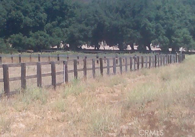 0 Tenaja Road