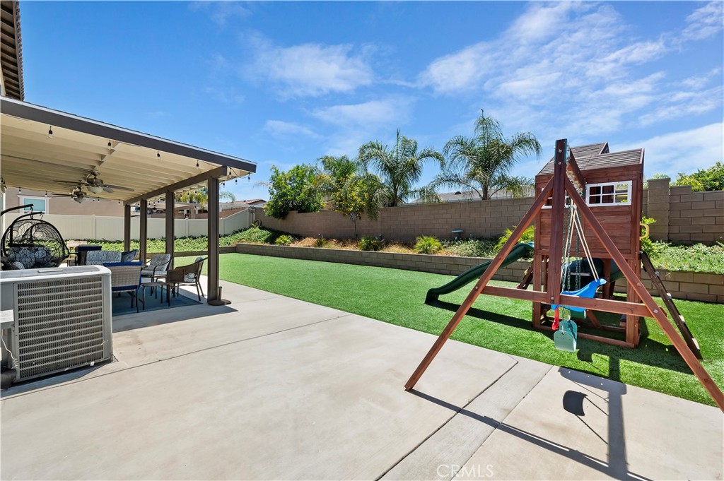 34567 Silky Dogwood Drive