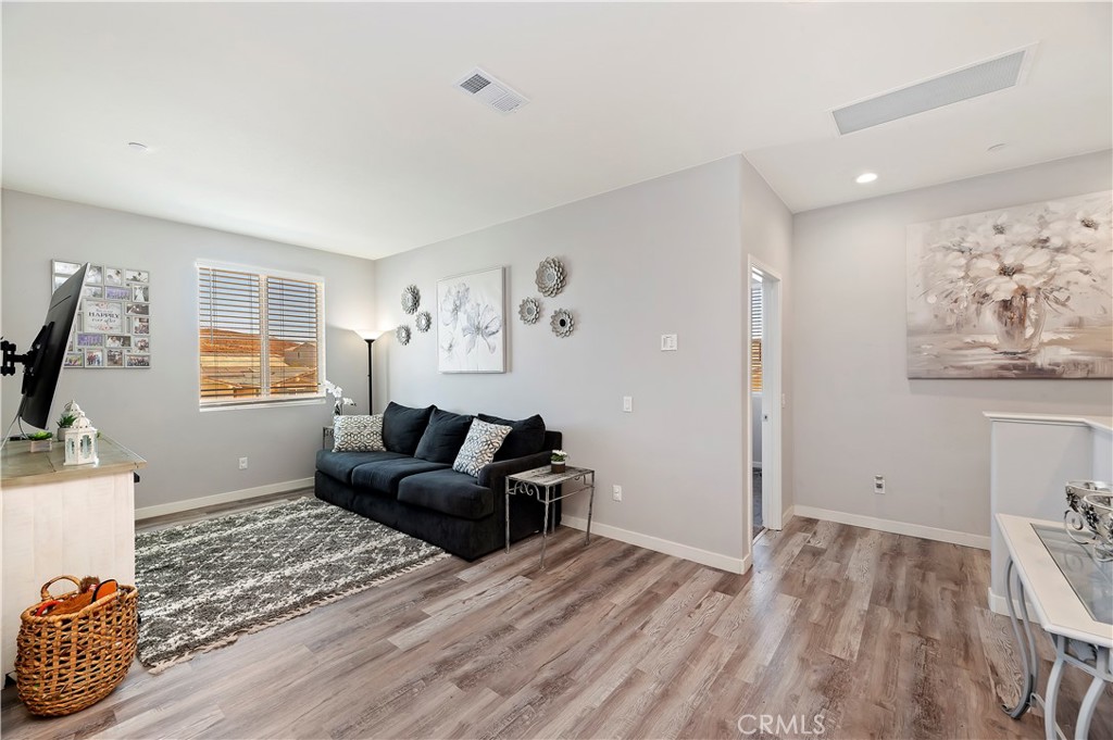 34567 Silky Dogwood Drive
