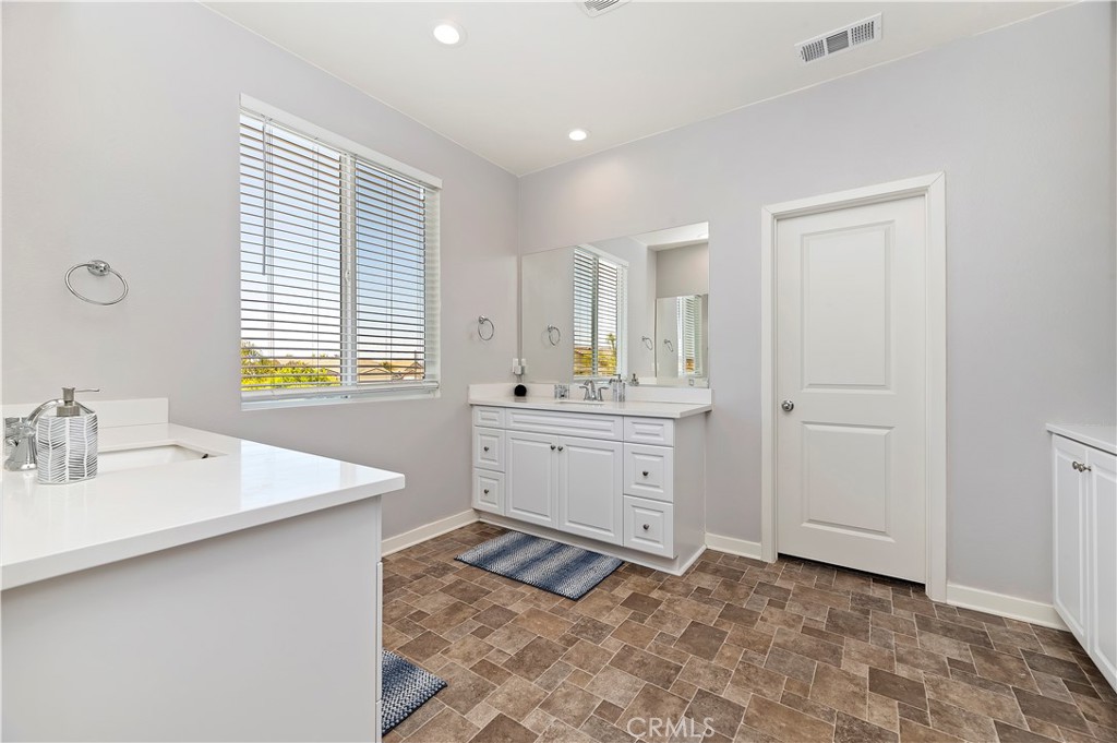 34567 Silky Dogwood Drive