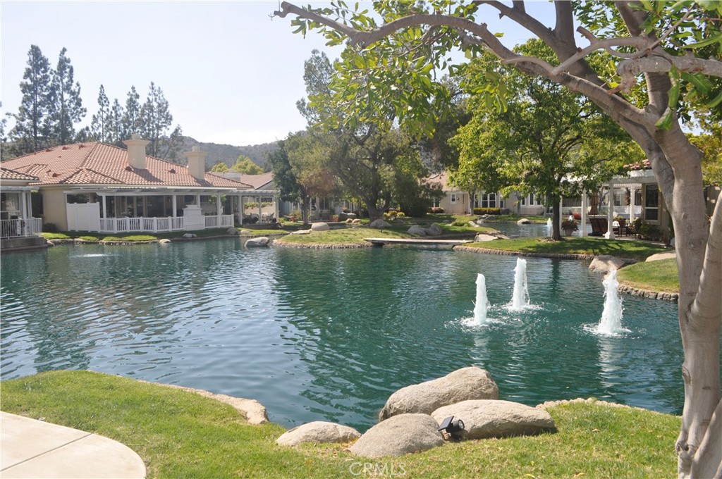 38701 Muirfield Drive