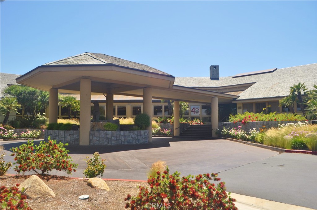 38701 Muirfield Drive