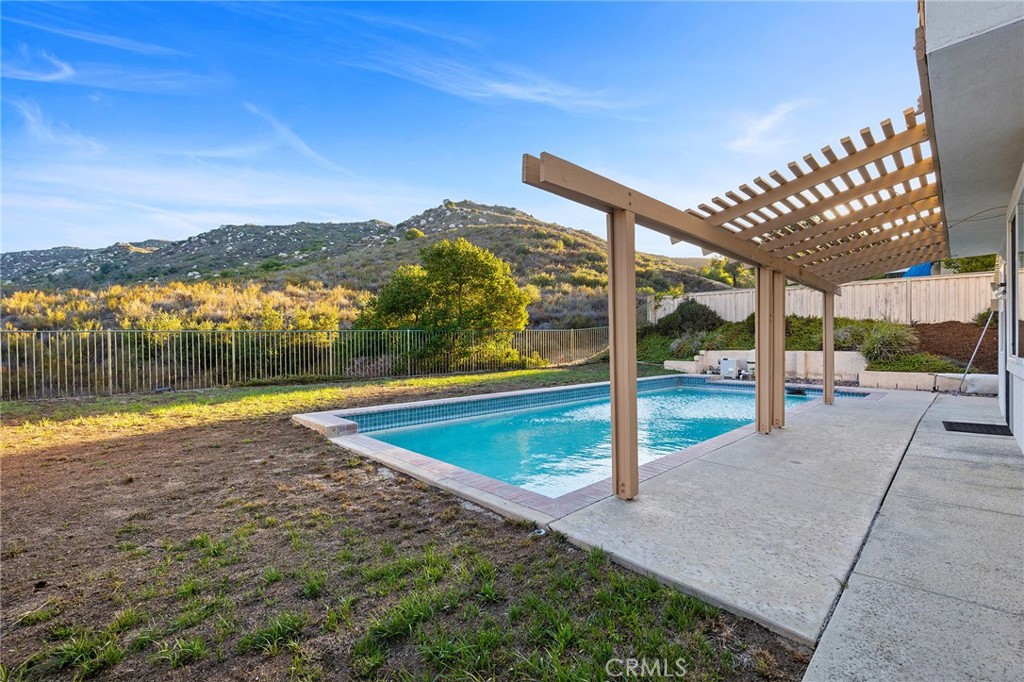 23515 Mountainside Court