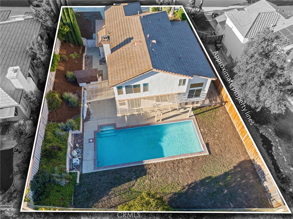 23515 Mountainside Court