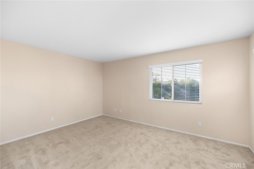 23515 Mountainside Court