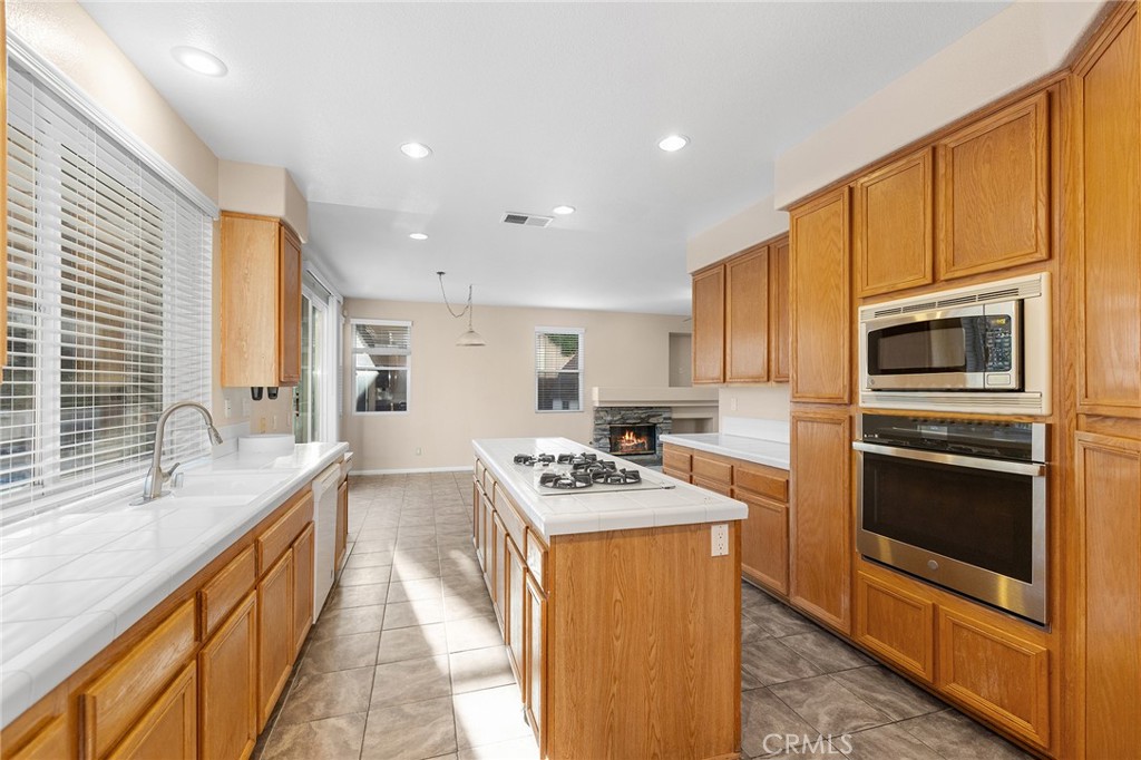 23515 Mountainside Court