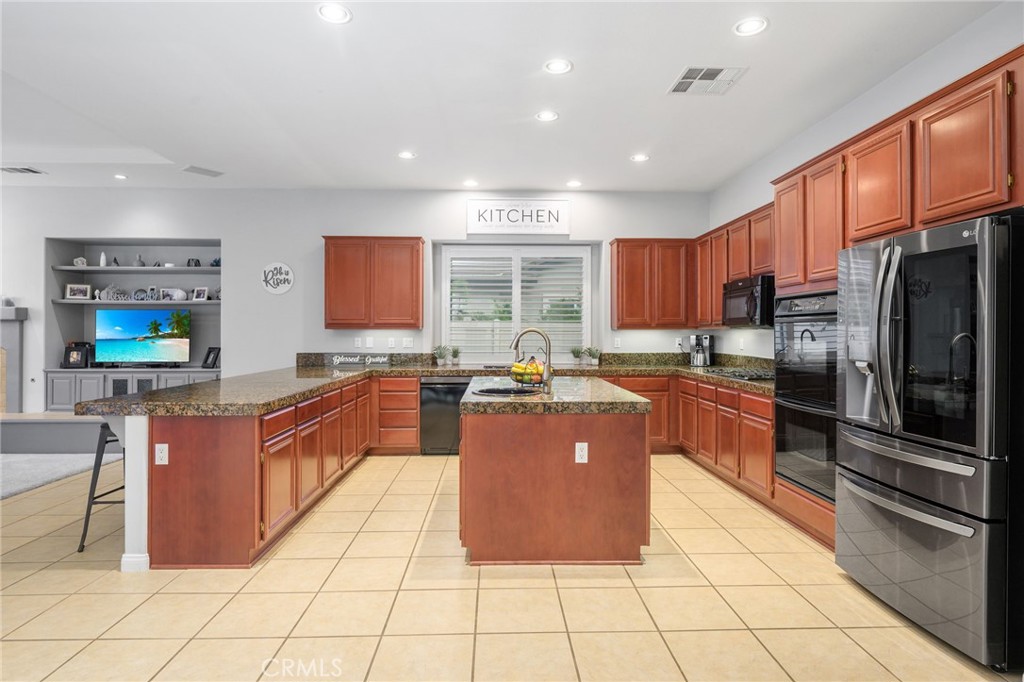 23818 Bush Court