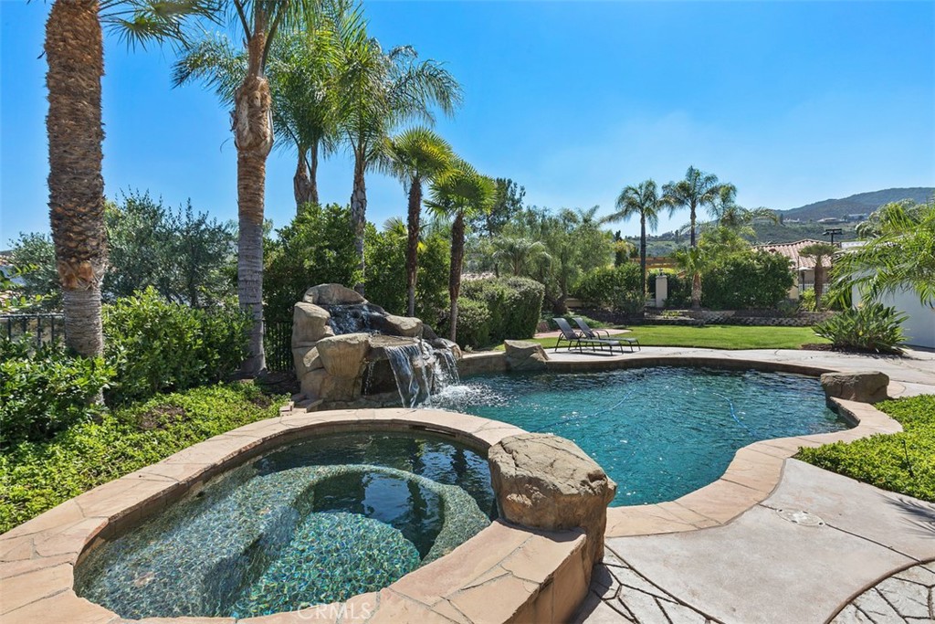 38662 Quail Ridge Drive