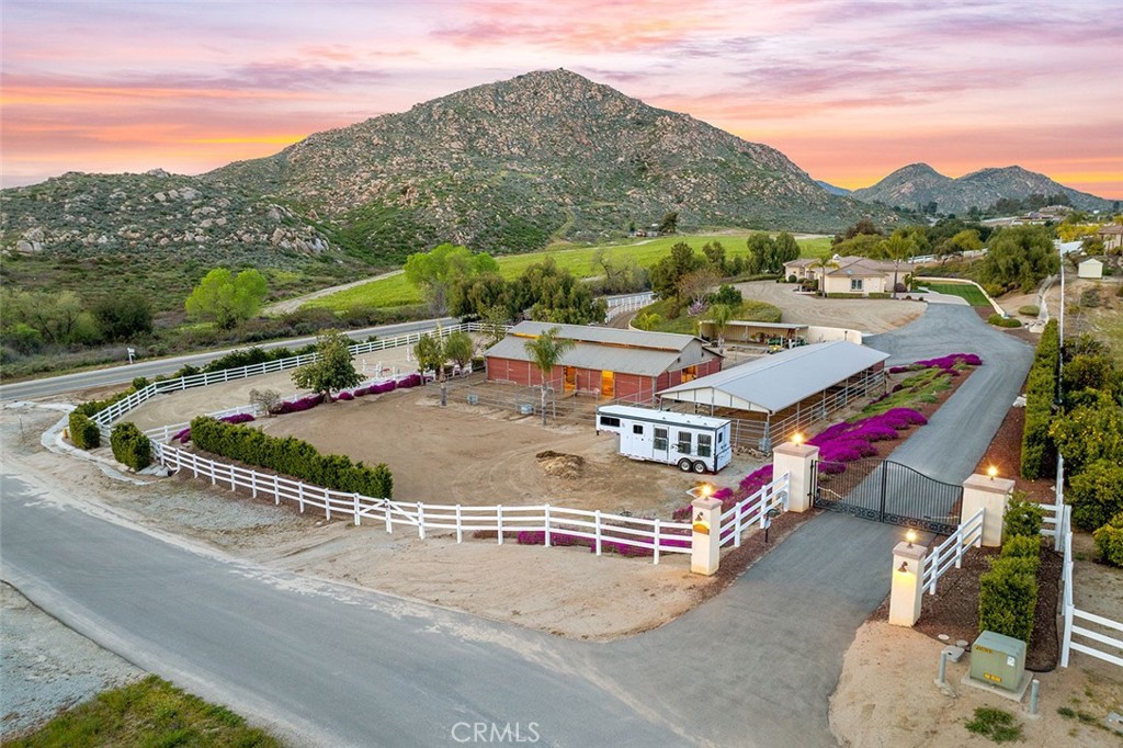 39099 Calle Jojoba