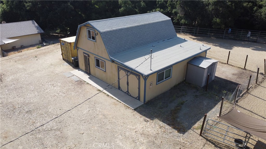 23550 Oak Circle Drive
