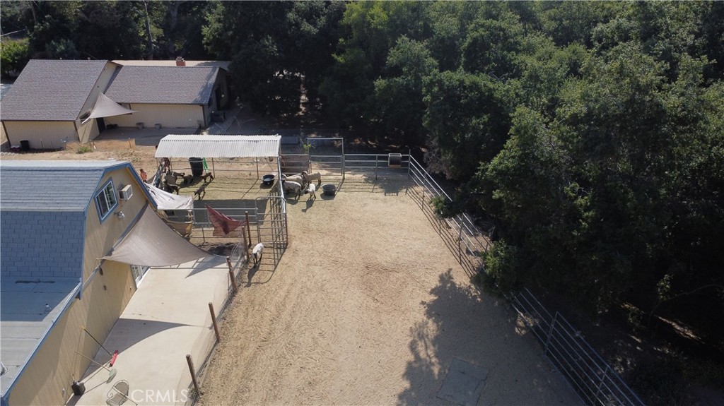 23550 Oak Circle Drive