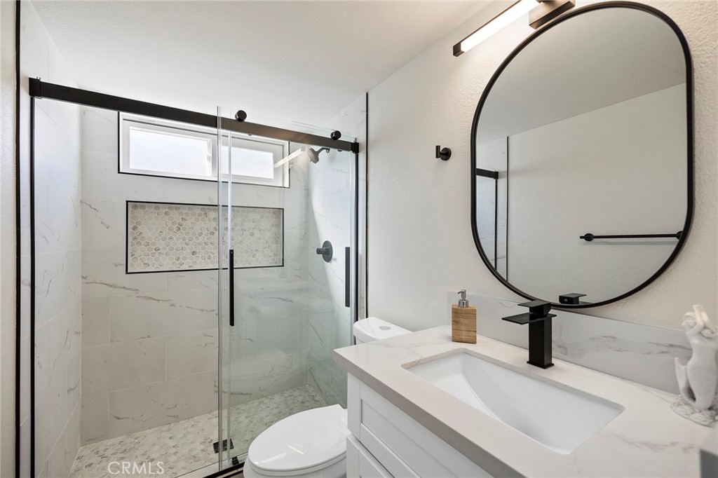 393 Moonstone Bay Dr