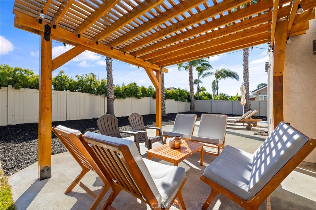 393 Moonstone Bay Dr