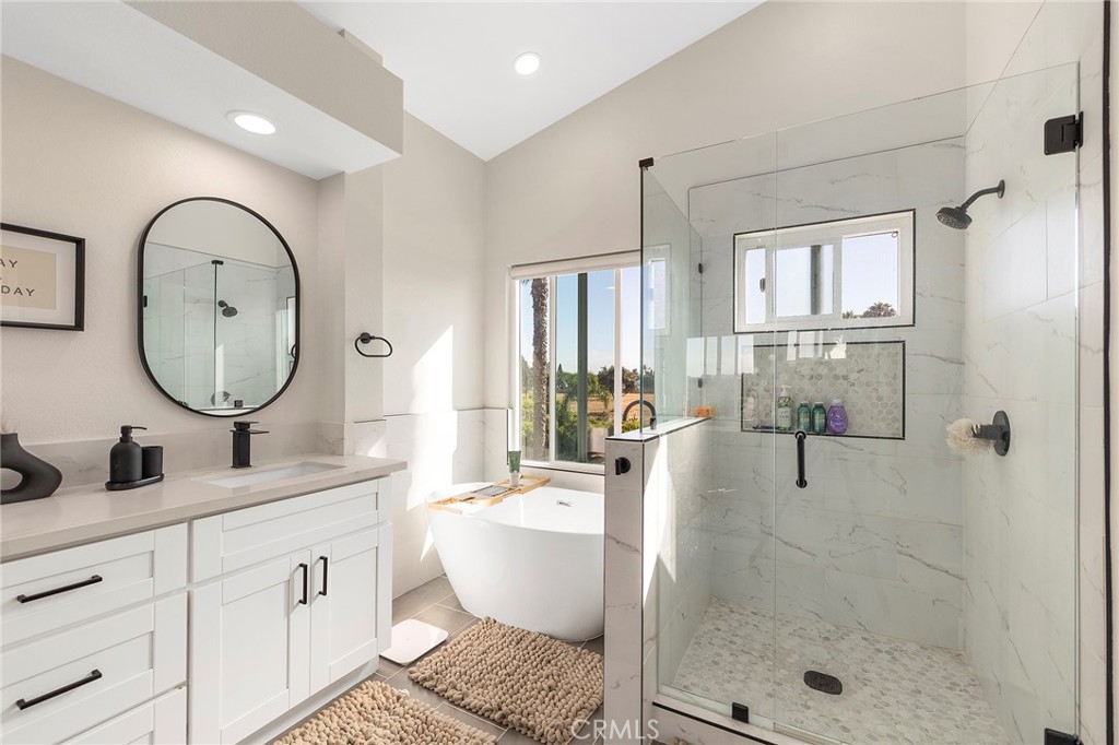 393 Moonstone Bay Dr