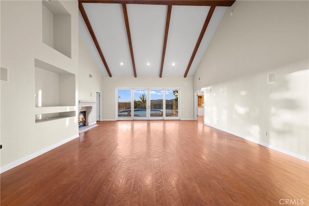 39555 Vista Del Bosque