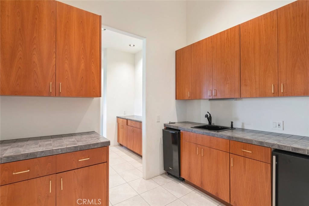 20246 Avenida De Arboles