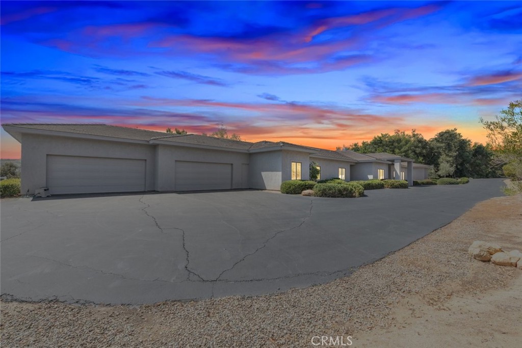 20246 Avenida De Arboles