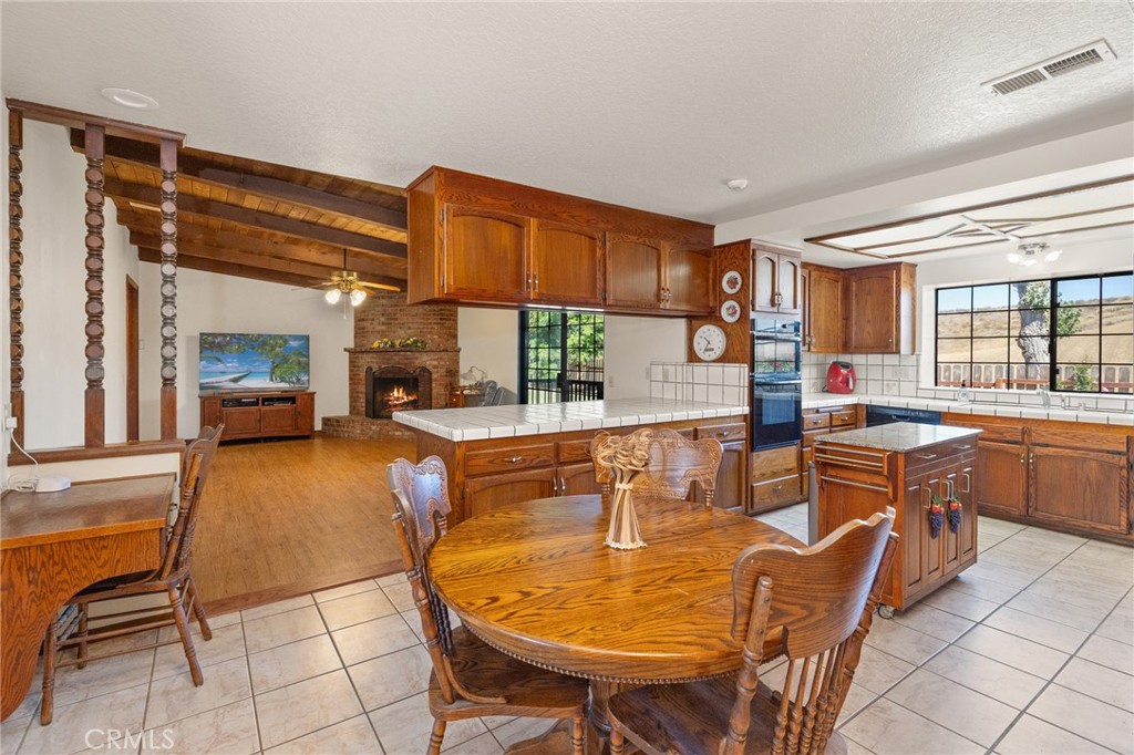 41050 Mesa Robles Circle