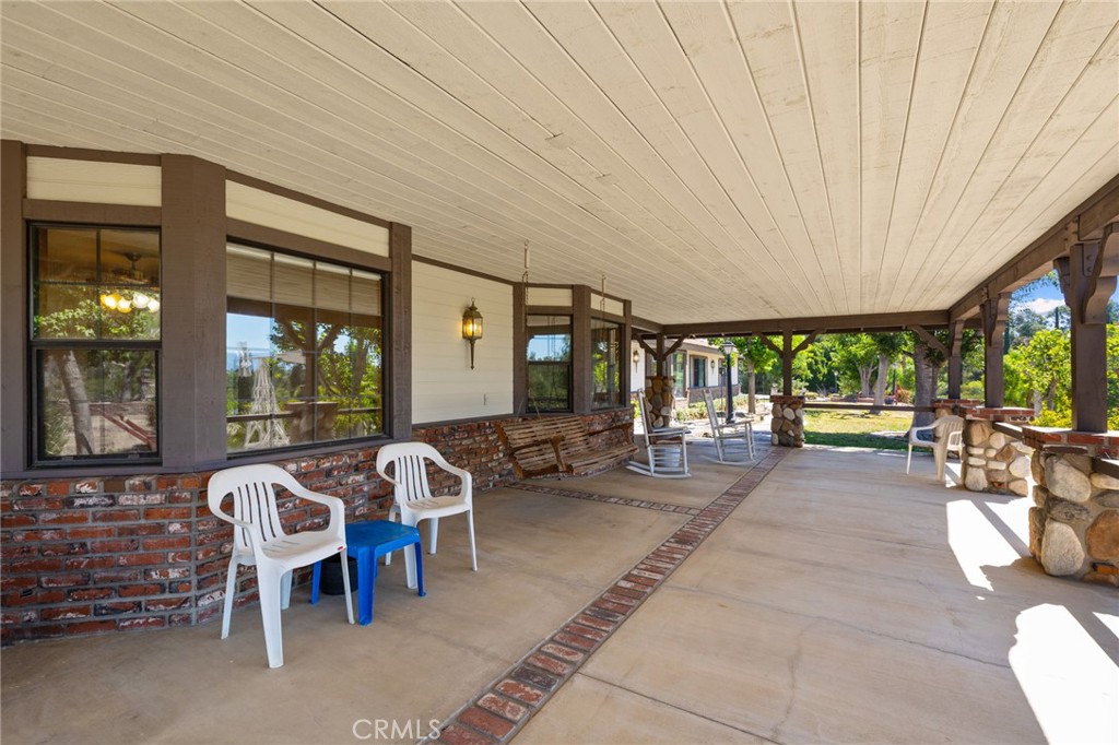 41050 Mesa Robles Circle