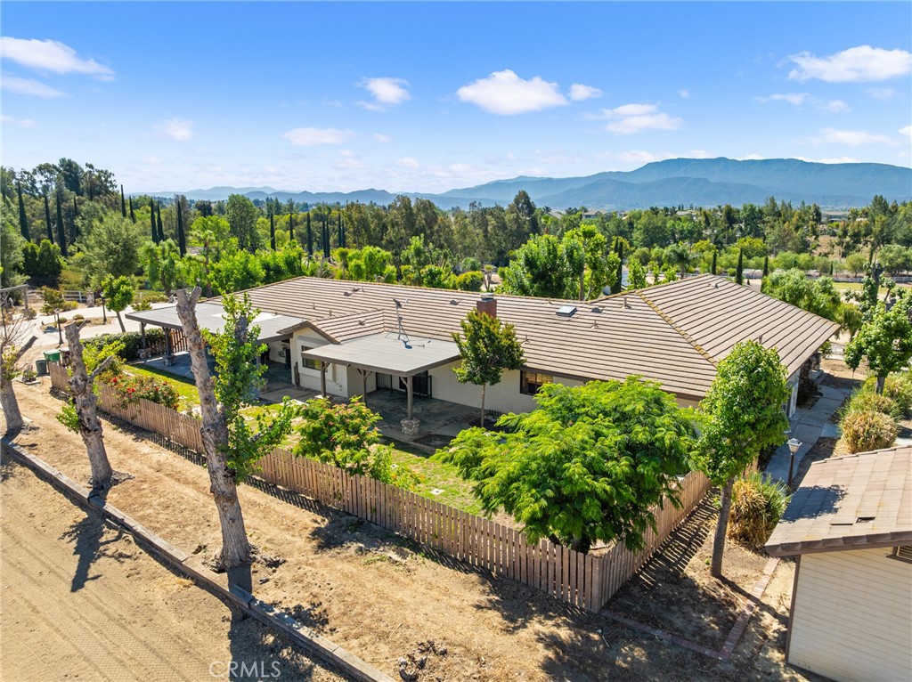 41050 Mesa Robles Circle