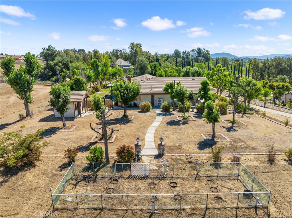41050 Mesa Robles Circle