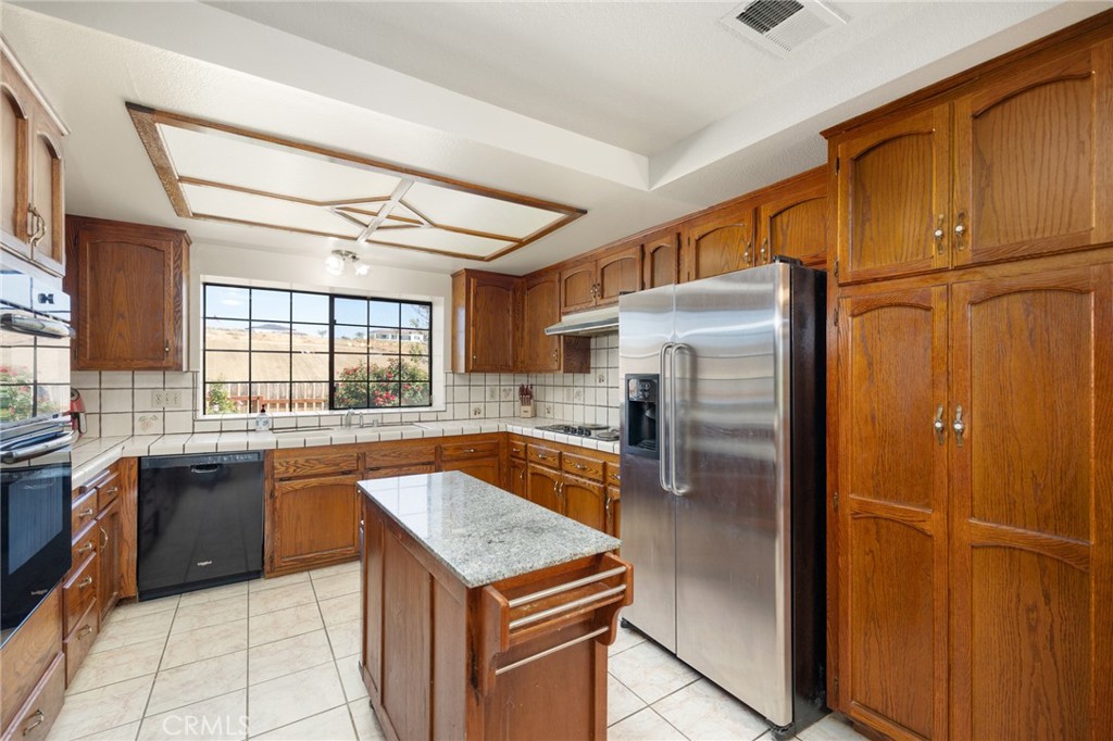 41050 Mesa Robles Circle