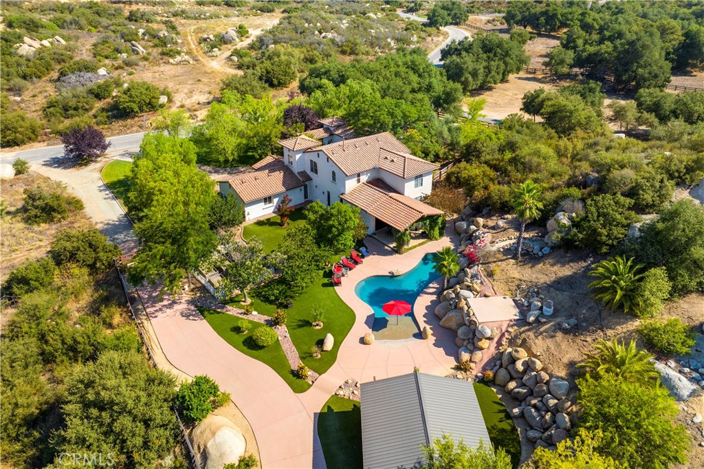 42179 Calle Paramo
