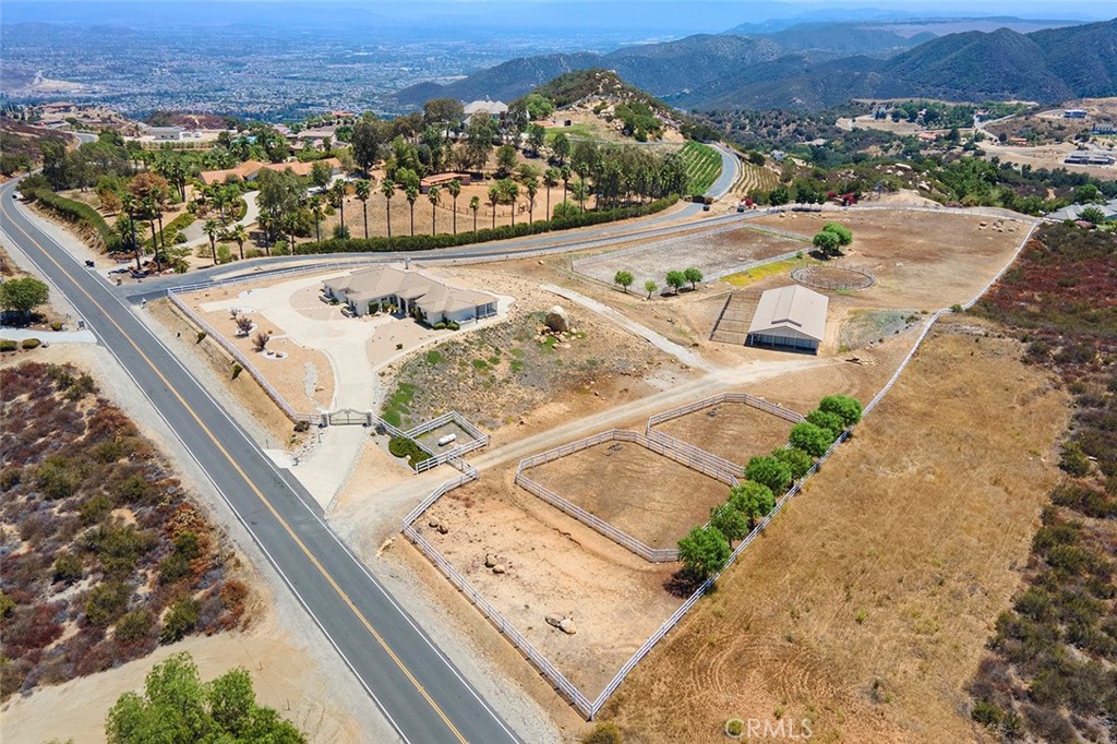 37950 Via Majorca