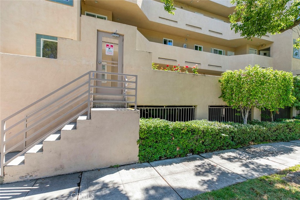 400 N 6th Street 202