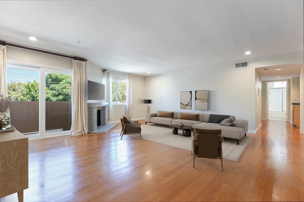 400 N 6th Street 202