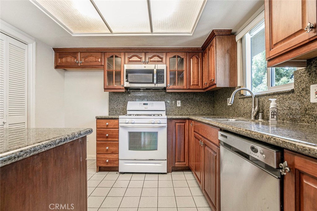 400 N 6th Street 202