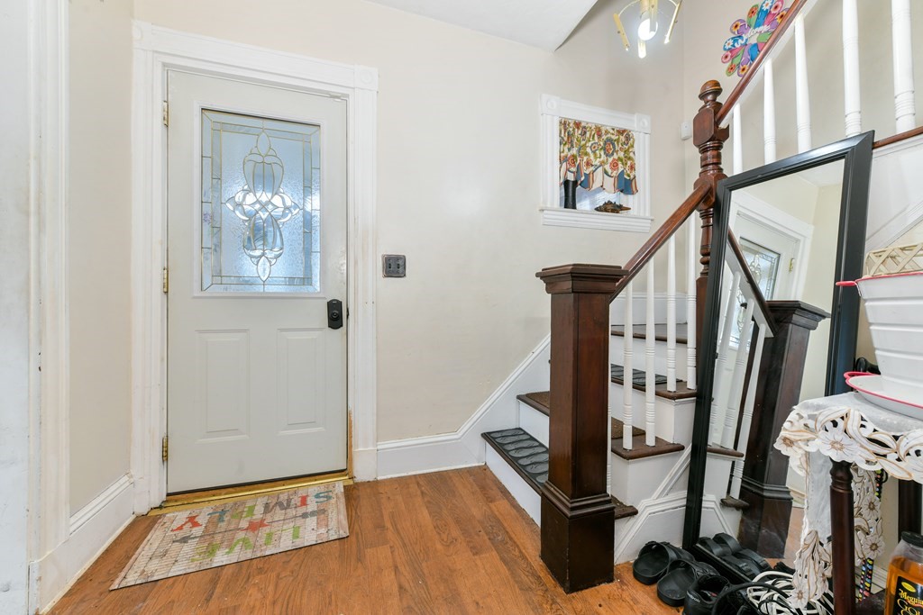 8 Woodard Avenue