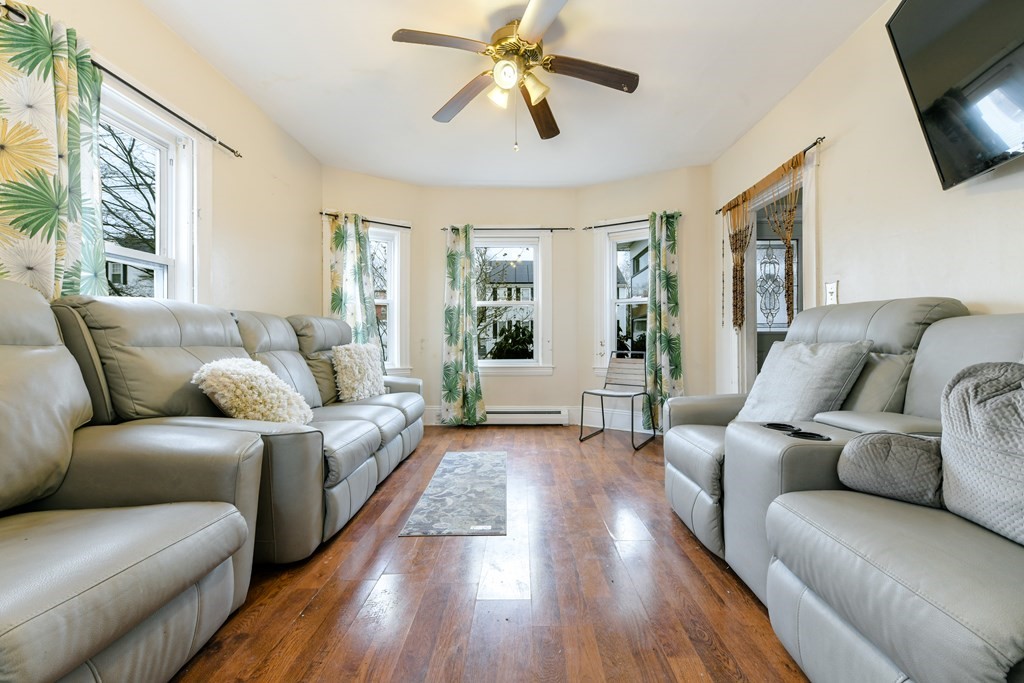 8 Woodard Avenue