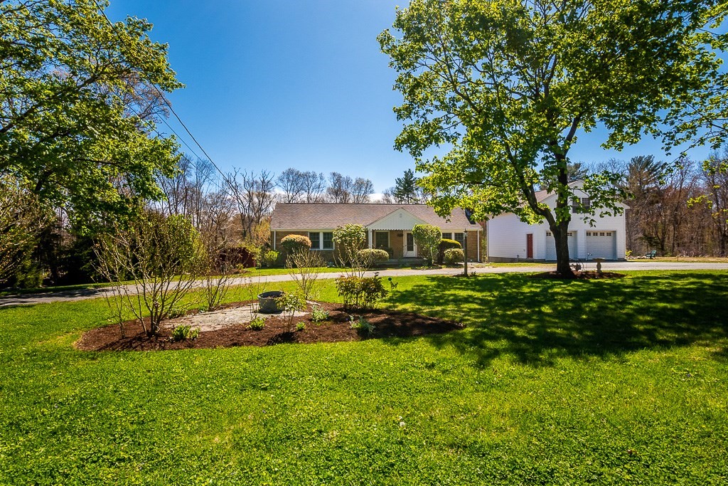 1616 Bay Rd
