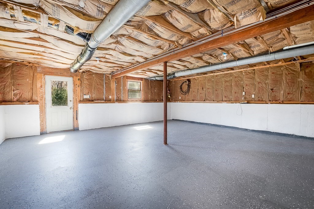 1616 Bay Rd