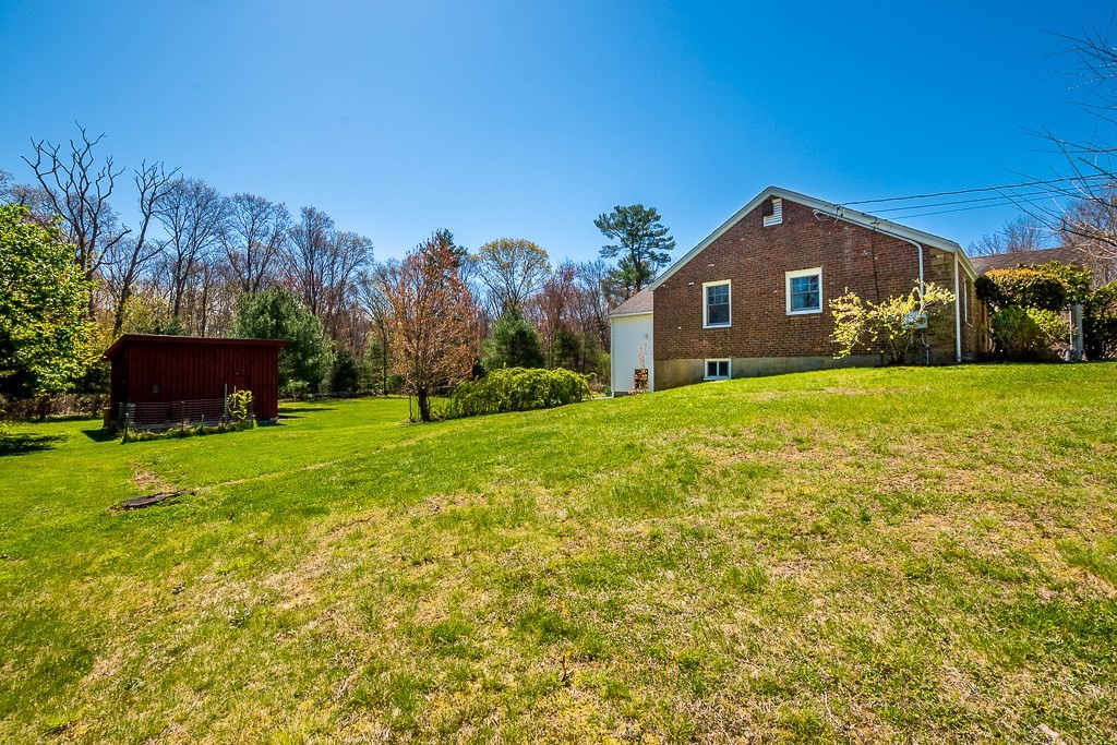 1616 Bay Rd