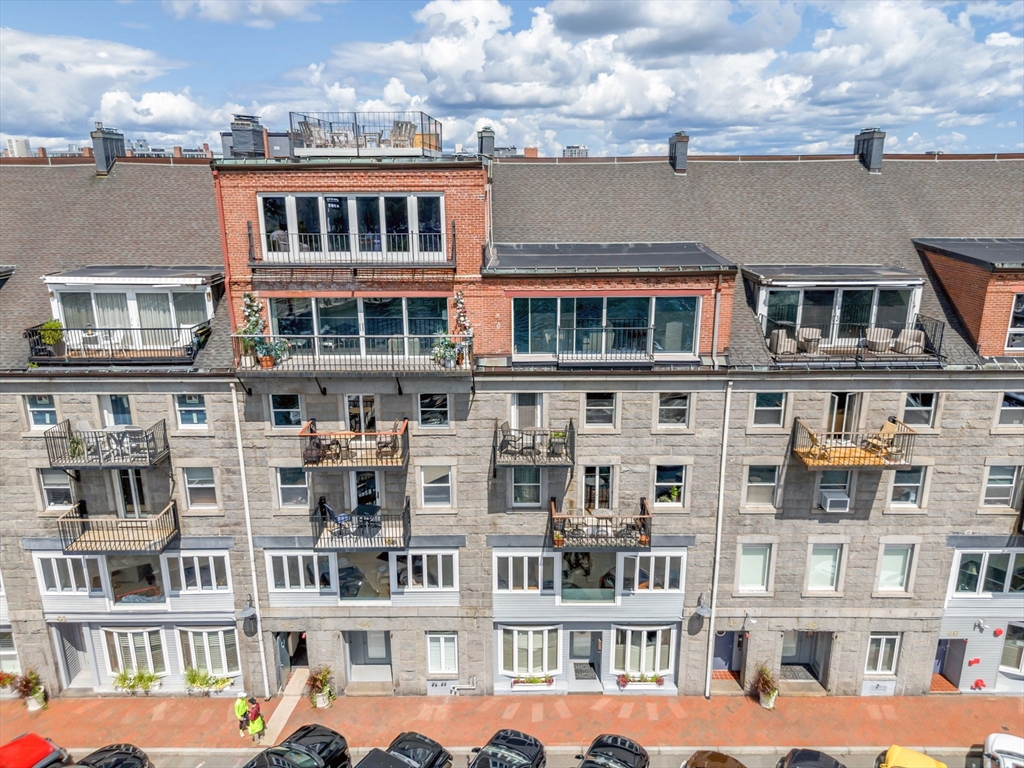 47 Commercial Wharf # 6