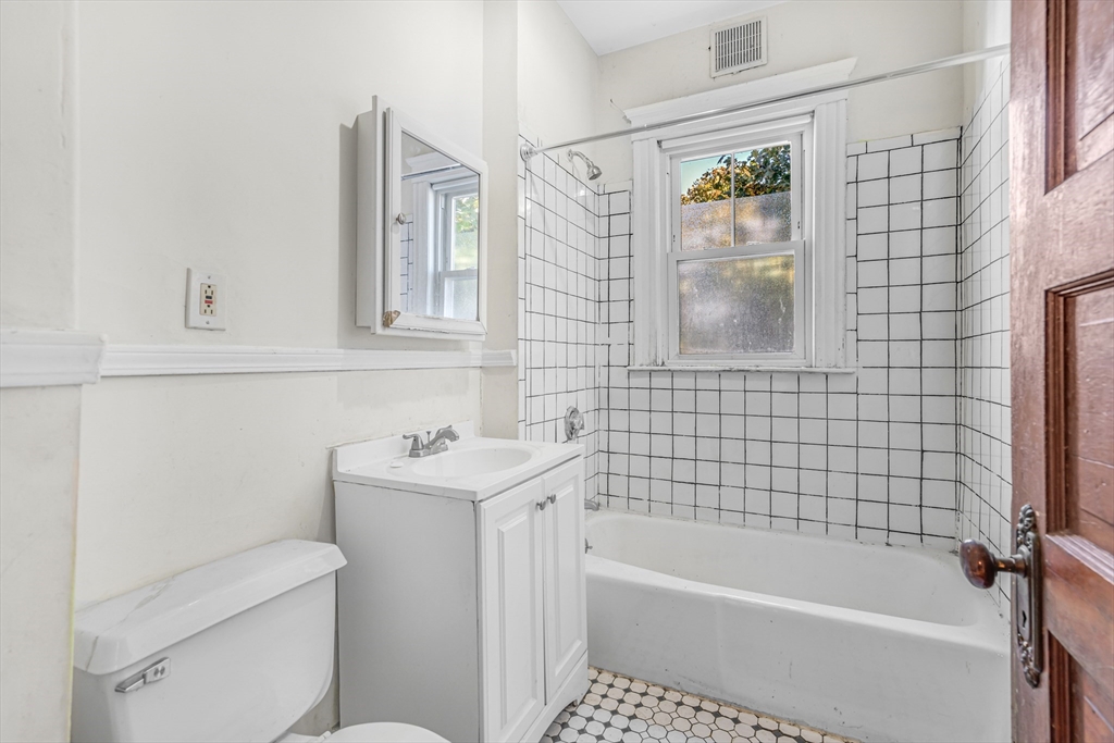 36 Mount Ida # 3