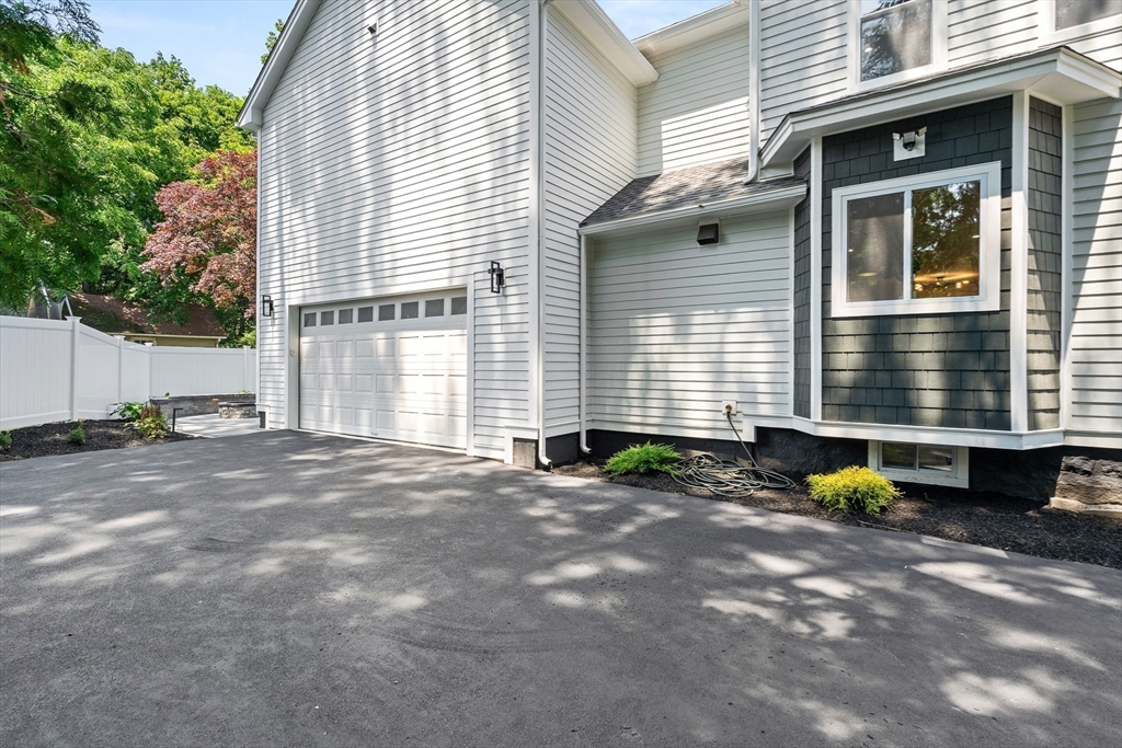 62 Summit Avenue