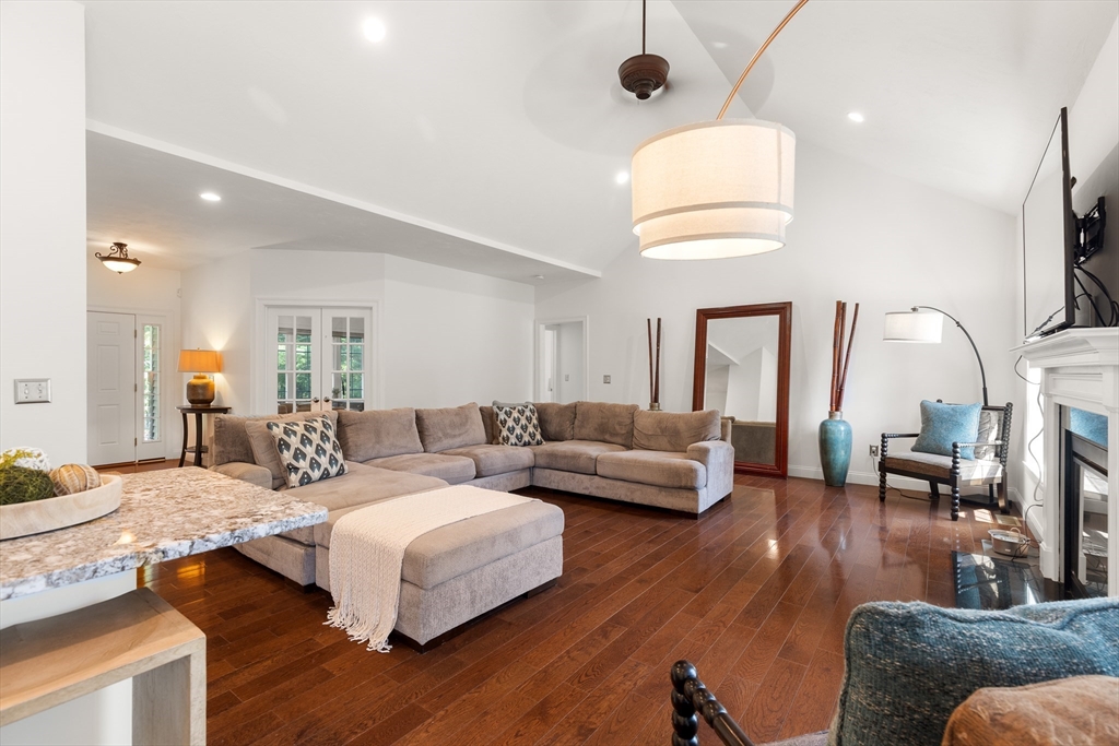 67 Bayberry Hill Road