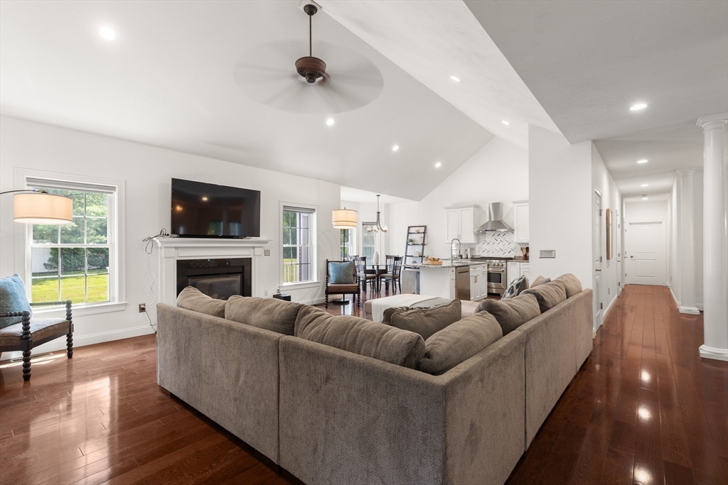 67 Bayberry Hill Road